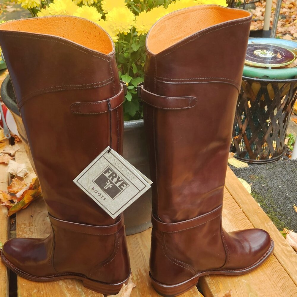 New Frye Dorado - B'ful shade of Brown Riding Boot Leather Tall  Sz 5/5.5 - Picture 2 of 10